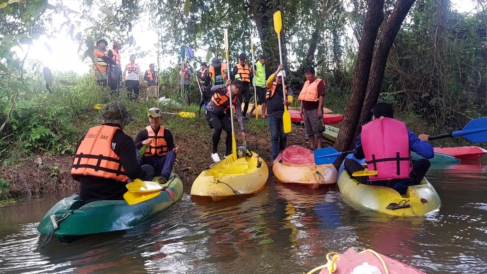 ปราณบุรี พายเรือคายัค