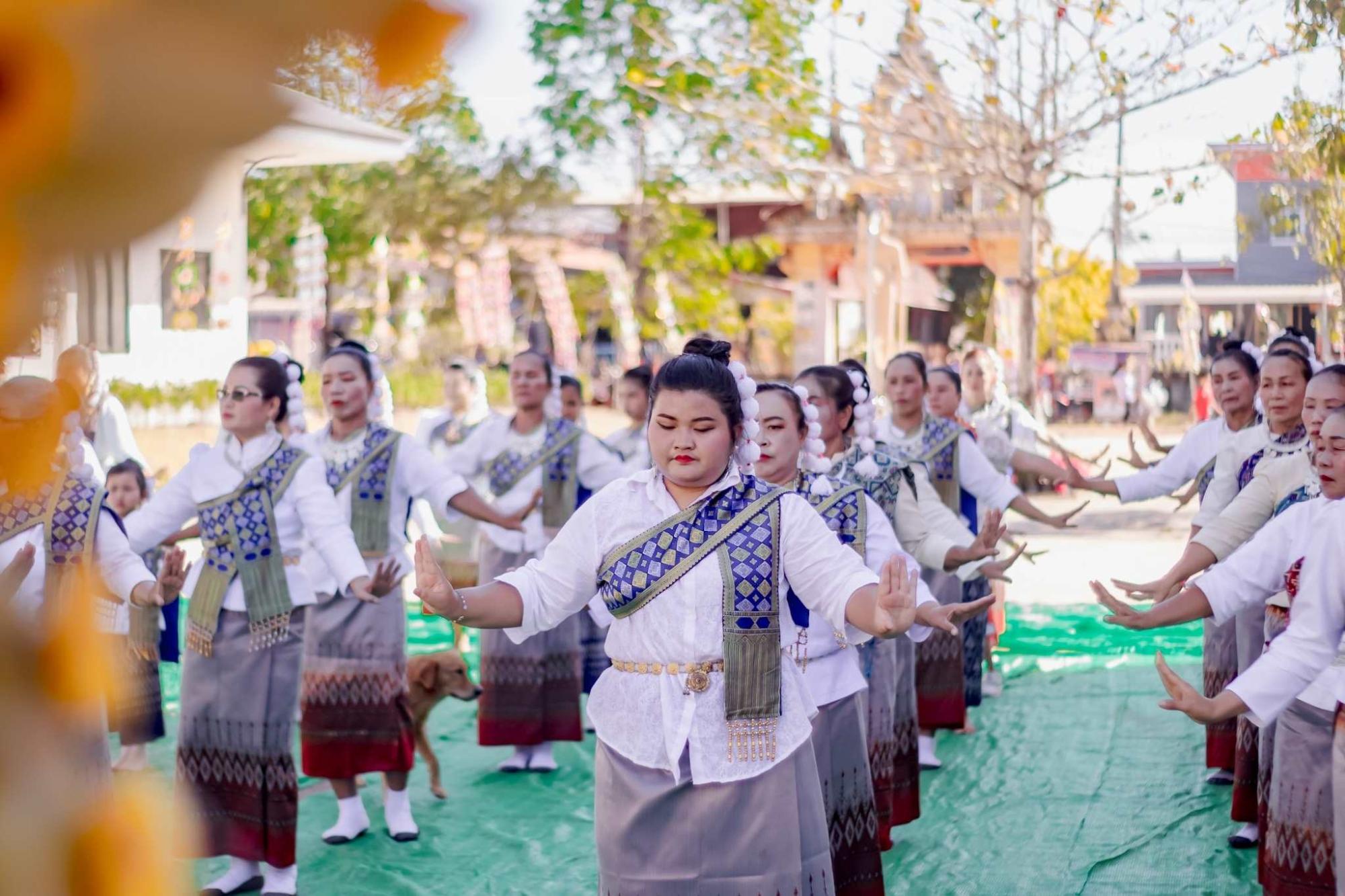 ‘งานสักการะหลวงพ่อพระเสี่ยง วัดเจริญศรี’ ประเพณีแห่งศรัทธาและความร่วมใจของประชาในท้องถิ่น