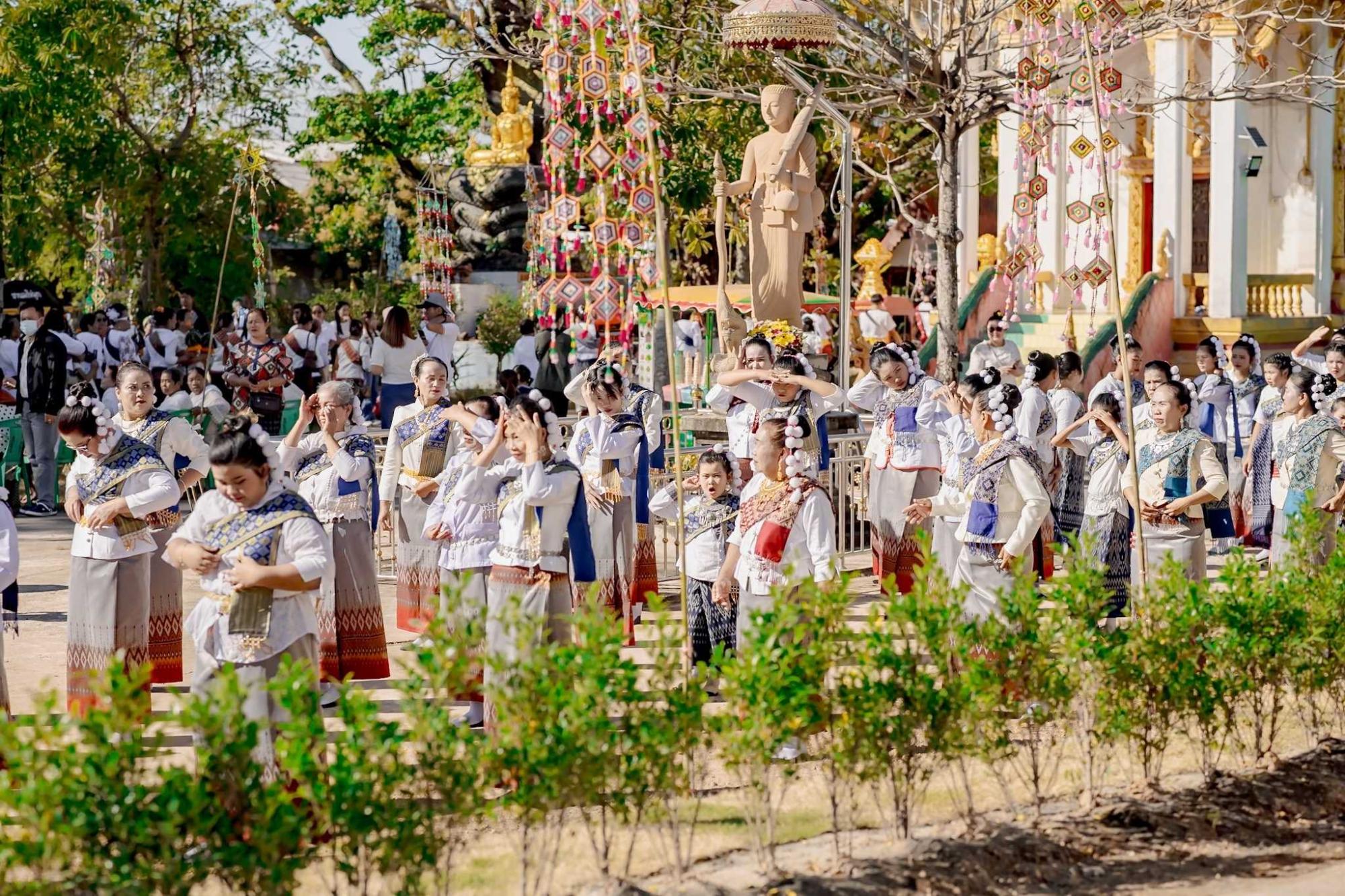 ‘งานสักการะหลวงพ่อพระเสี่ยง วัดเจริญศรี’ ประเพณีแห่งศรัทธาและความร่วมใจของประชาในท้องถิ่น