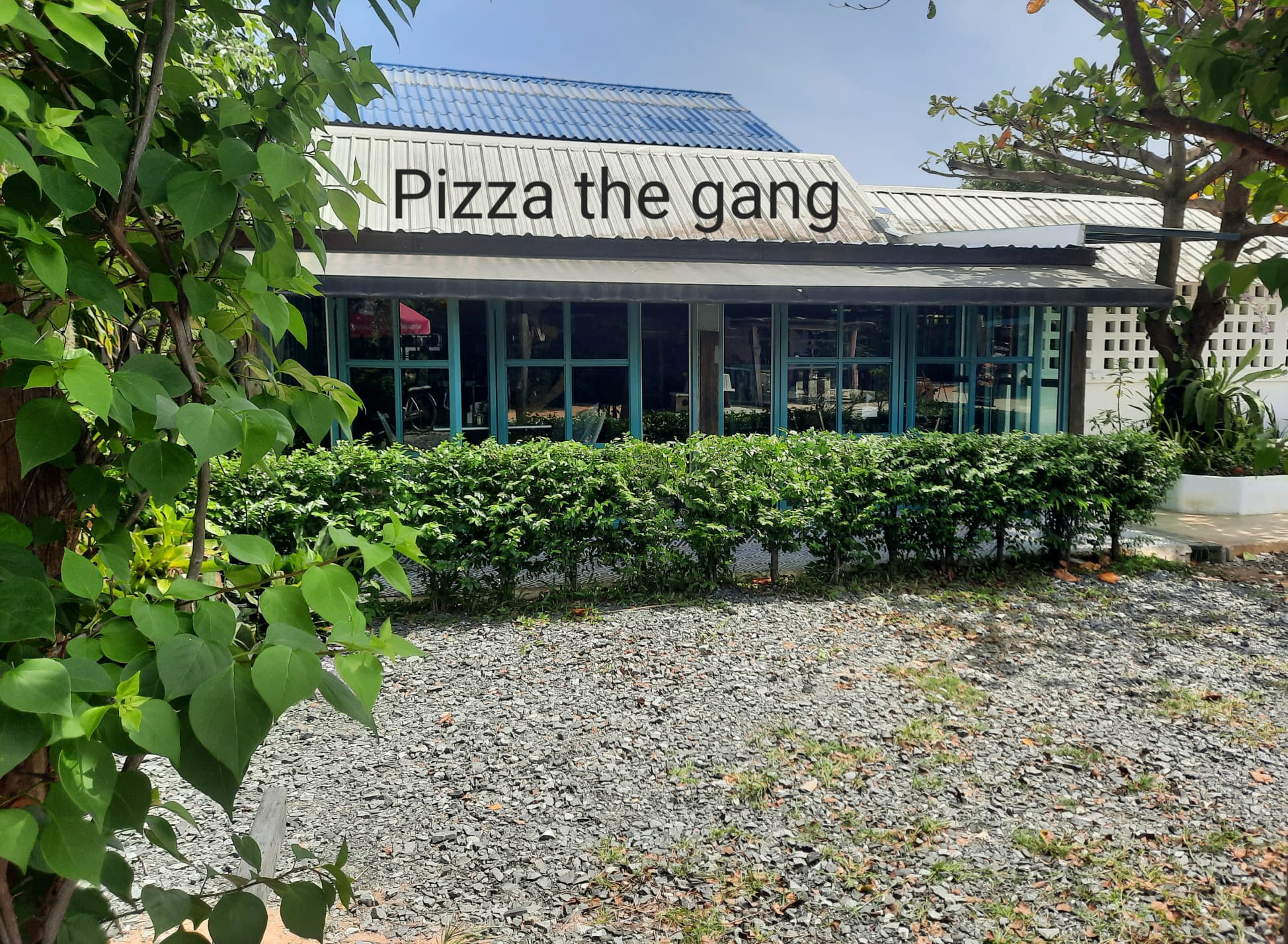 PIZZA The GANG ร้านพิซซ่าชุมชนที่ใช้วัตถุดิบจาก ‘บ้านไผ่’ ใส่ในหน้าพิซซ่า